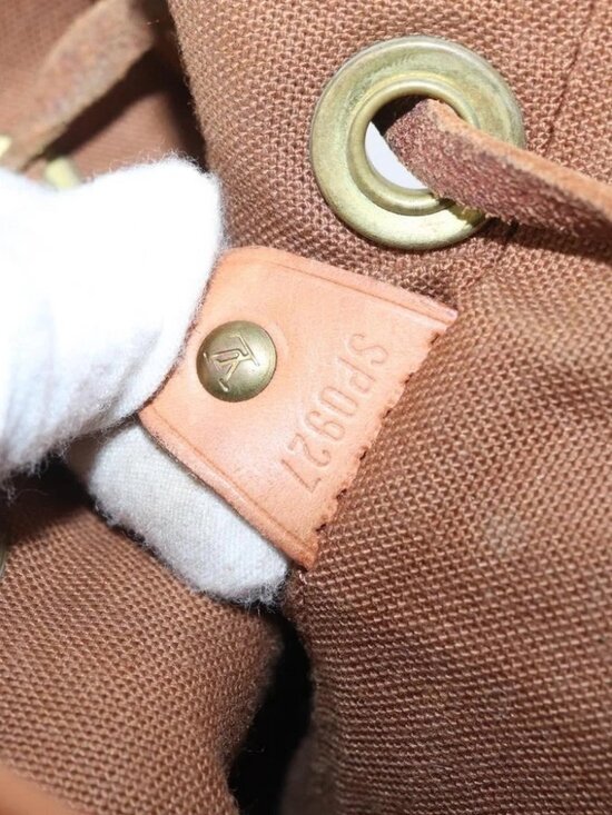 LOUIS VUITTON Monogram Montsouris PM Backpack main image 7